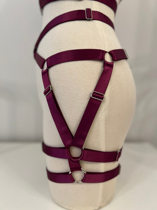 Helix Short - Plum with Silver Hardware