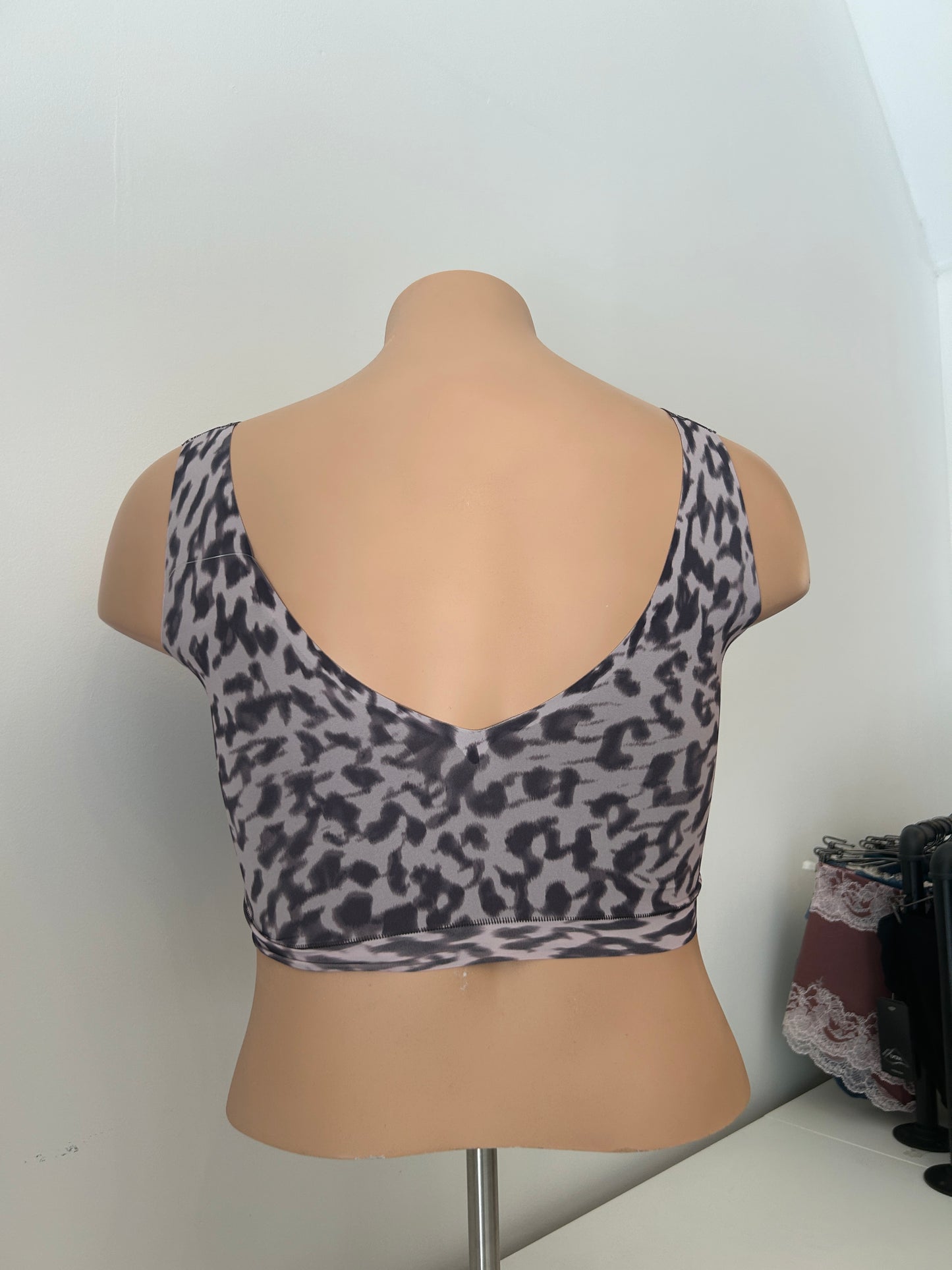 Soft Stretch Padded V-Neck Bralette - Leopard Print