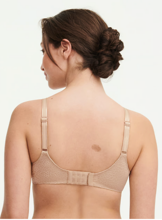 C Magnifique Seamless Unlined Minimizer - Nude Sand