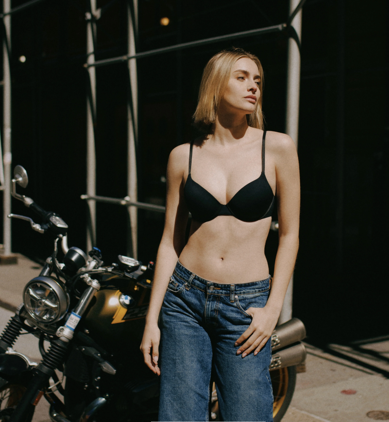 Insider Convertible Multi-Way T-shirt Bra - Black