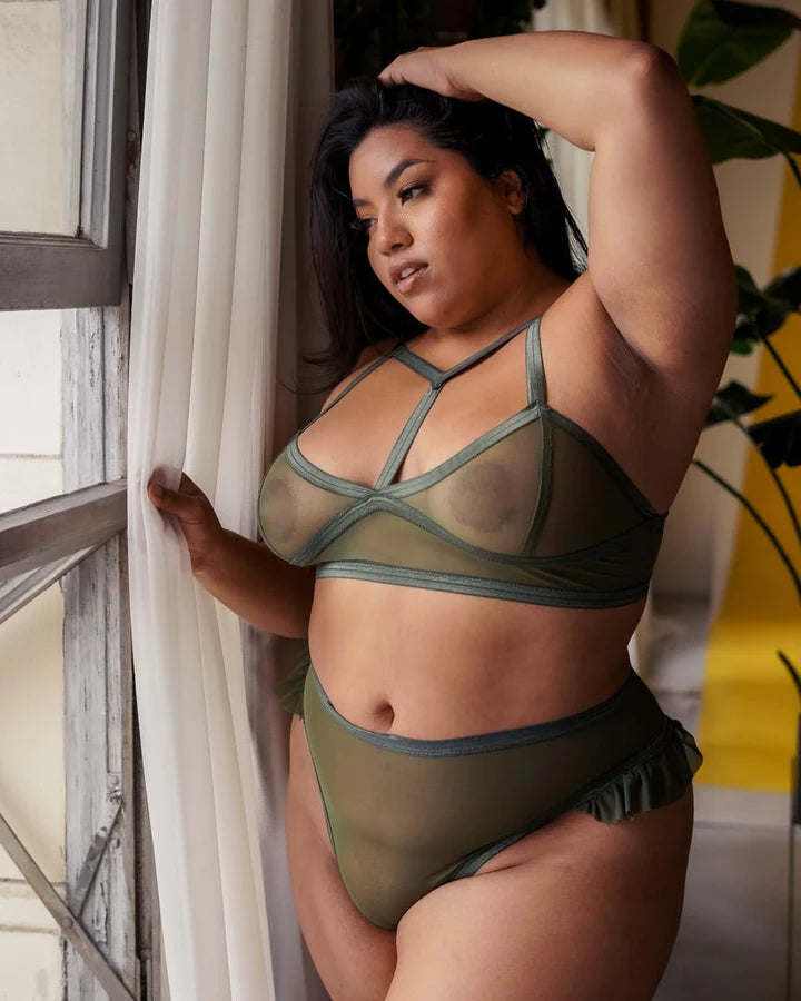 Y Control Bralette - Succulent