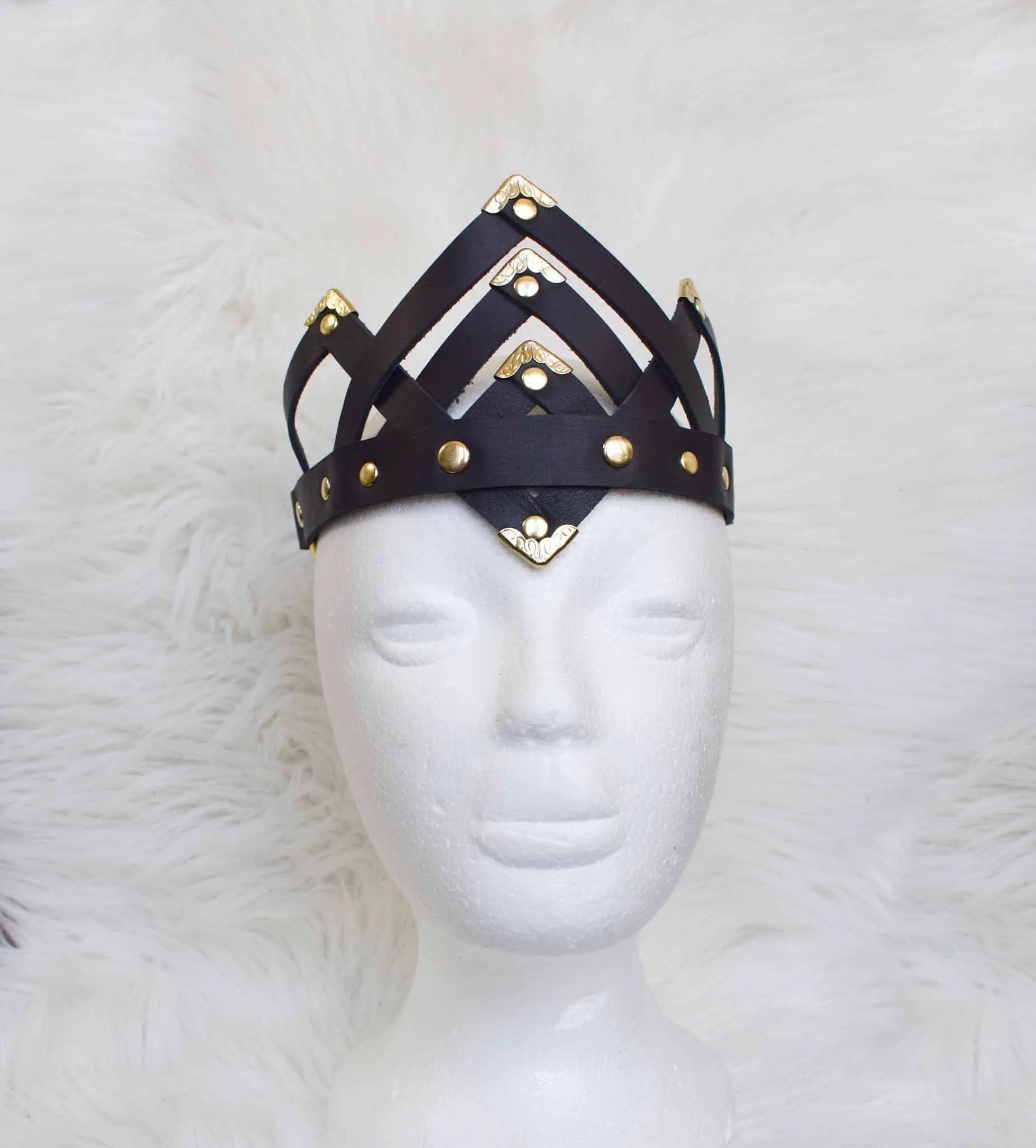 Gold hot sale leather crown