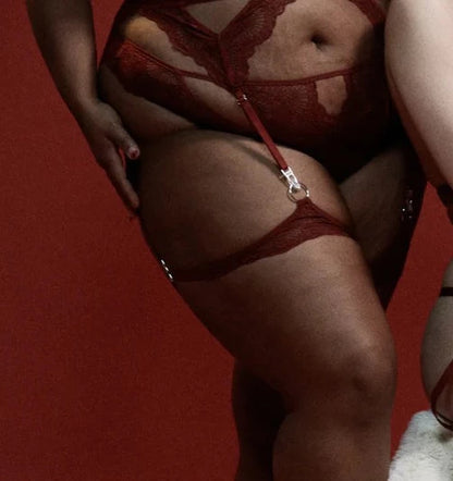 Thigh Garters - Plus size Bushwick Brooklyn NY