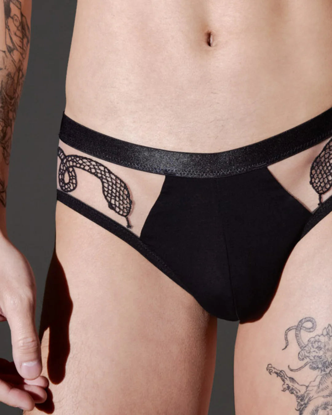 Medusa V-Cut Brief - Black/Butterscotch Nude