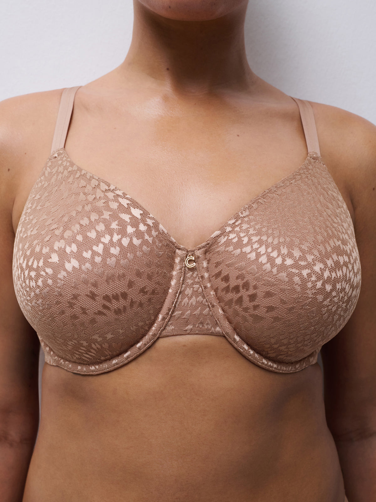 C Magique Seamless Unlined Minimizer - Coffee Latte Nude