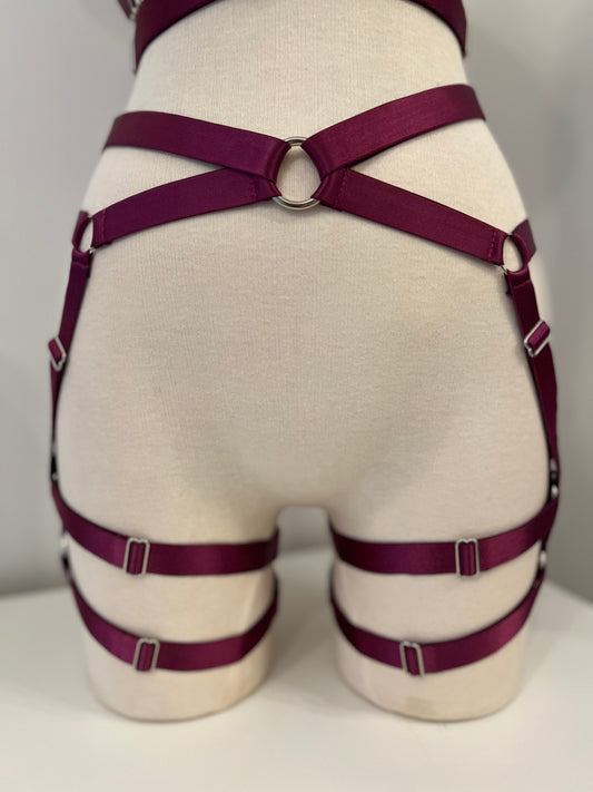 Helix Short - Plum with Silver Hardware