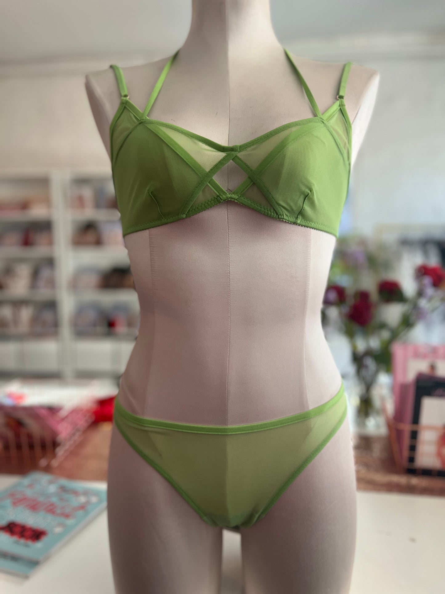 Sexy green set