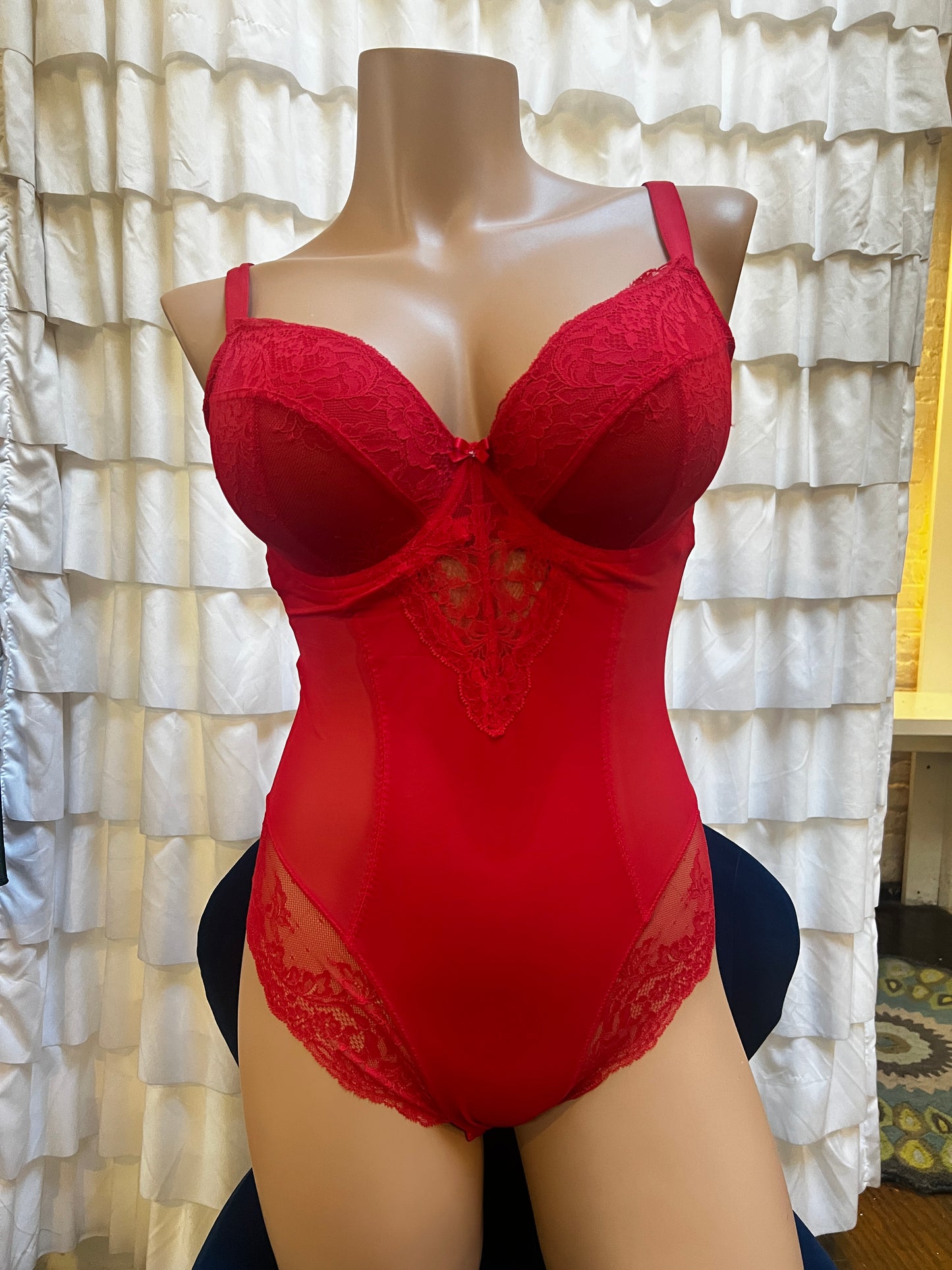 Ana Bodysuit - Salsa Red