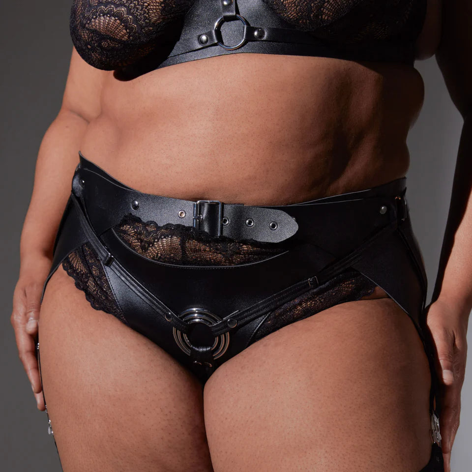 Thistle and Spire - Heroine Strap-on Harness Black - The Rack Shack Thistle and Spire - Heroine Strap-on Harness Black - The Rack Shack