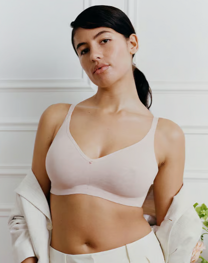 Comfort Chic Back Smoothing Full Support Wireless Bra - Nude Rose