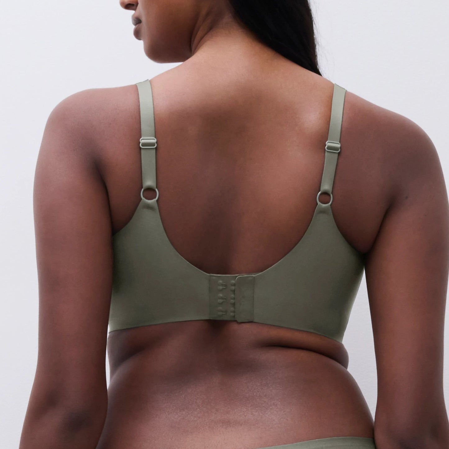 Softstretch Power V-Neck Wireless Support Bra - Vert Argile Green