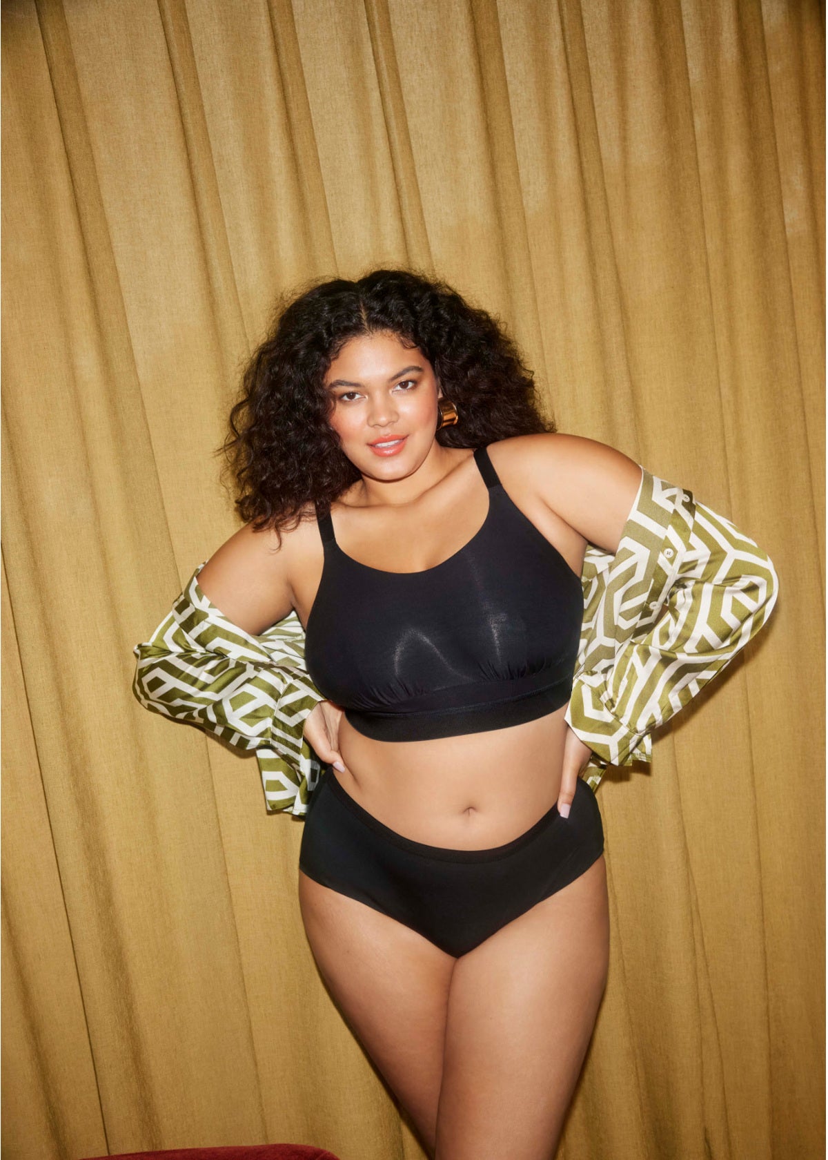 Downtime Wireless Bralette - Black