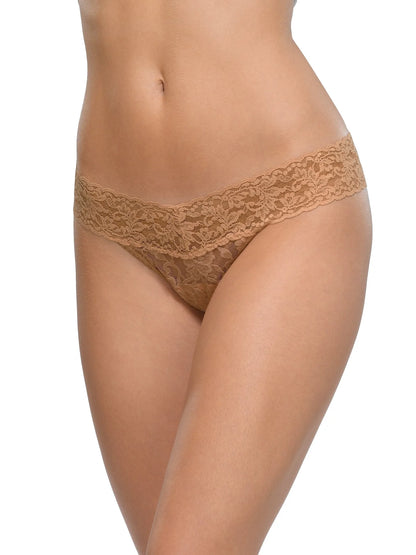 Signature Lace Low Rise Thong - Suntan Beige