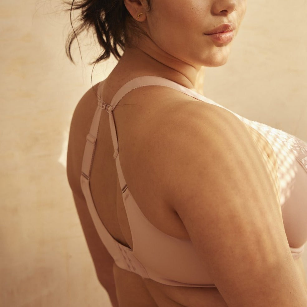 backless dress bra big bust Backless Bras | Universal Cup Sizing System